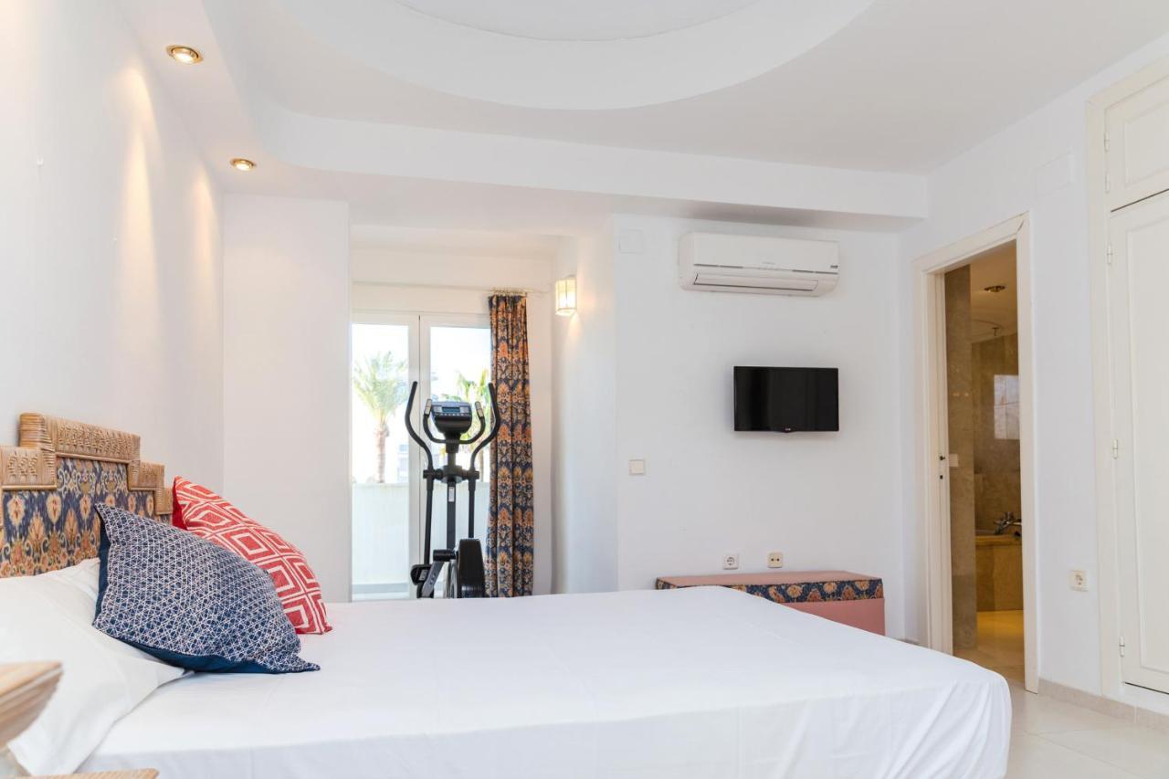 Oasis Club II Triplex Apartment By Rock Rentals Jávea エクステリア 写真